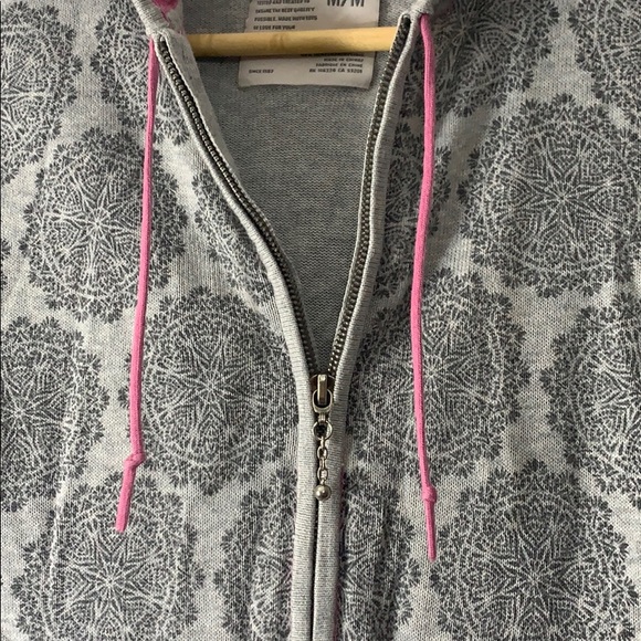❄️ Pink & Grey Snowflake Zip-Up Sweater - Picture 6 of 7